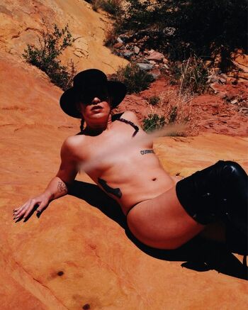 Full leaked Vintage page private onlyfans photo