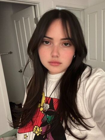 violet_harmon