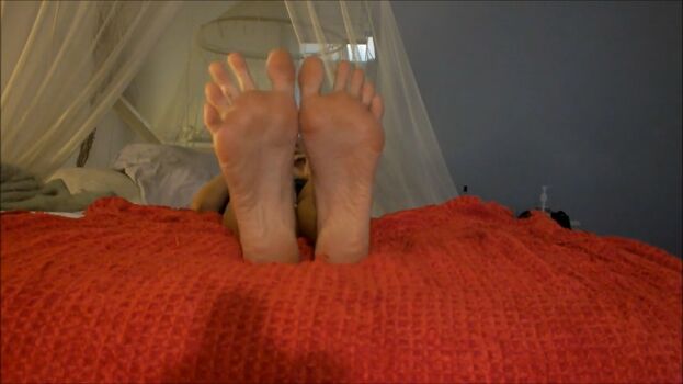 Full leaked Violet s toes violet s perfect feet page private onlyfans photo