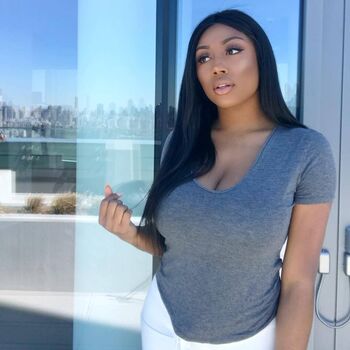 Full leaked Isa montiel/ private onlyfans photo