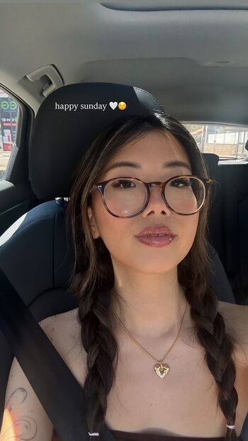 Full leaked Vivian marie wong page private onlyfans photo