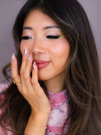 Vivian Marie Wong