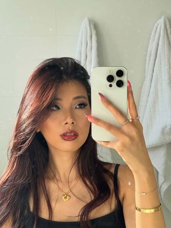 Full leaked Vivian marie wong private onlyfans photo