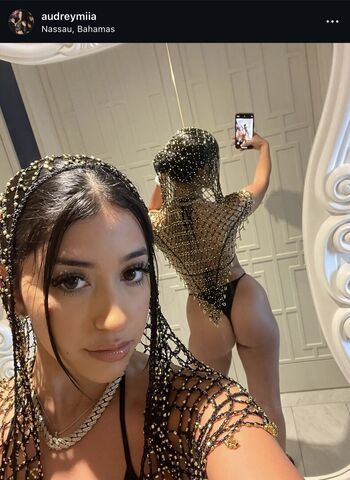 Vivianemilyy