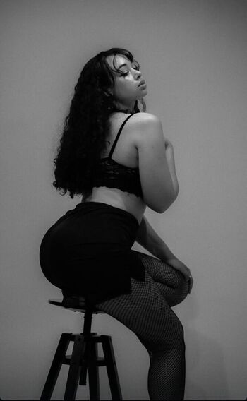 Full leaked Sarah estanislau / private onlyfans photo