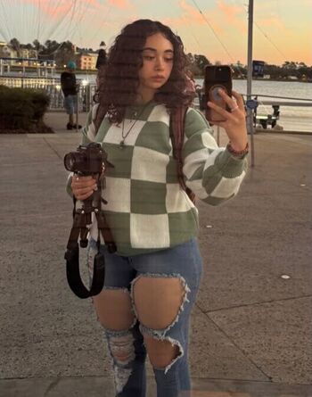 Full leaked Alba debarco/ private onlyfans photo