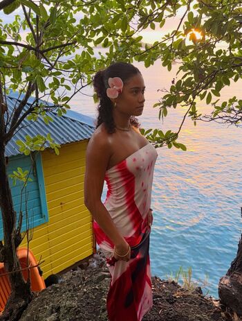 Full leaked Wahyne private onlyfans photo