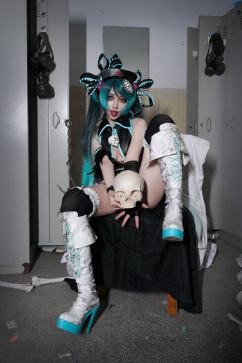 Full leaked Walkure page private onlyfans photo