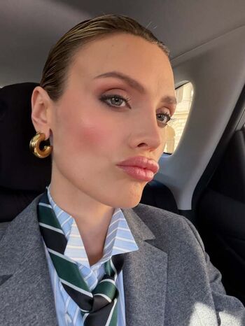 Wallis Day