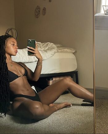Wavyteya