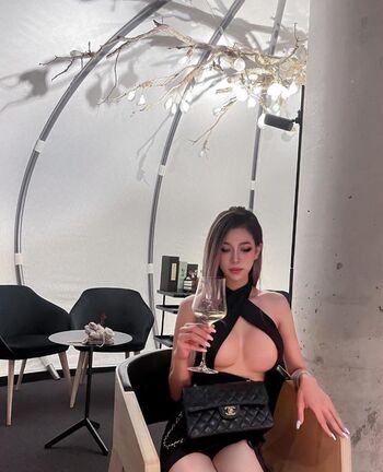 Full leaked Xohaileyyyxo private onlyfans photo