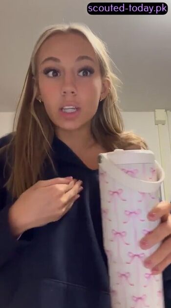 Full leaked Sqwrtick/ private onlyfans photo