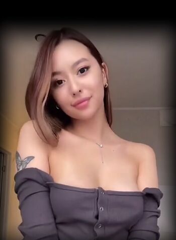 Full leaked Abella danger / private onlyfans photo