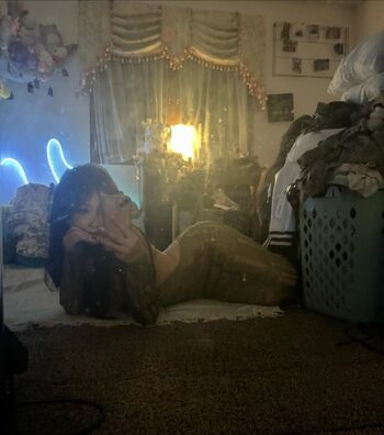 Full leaked Miascarmia/ private onlyfans photo