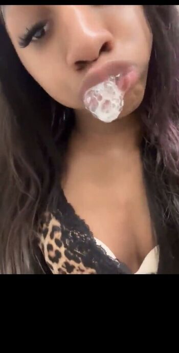 Full leaked Sarah estanislau / private onlyfans photo