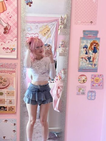 Full leaked Amiichan/ private onlyfans photo