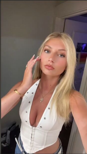 Full leaked Eva tender/ private onlyfans photo