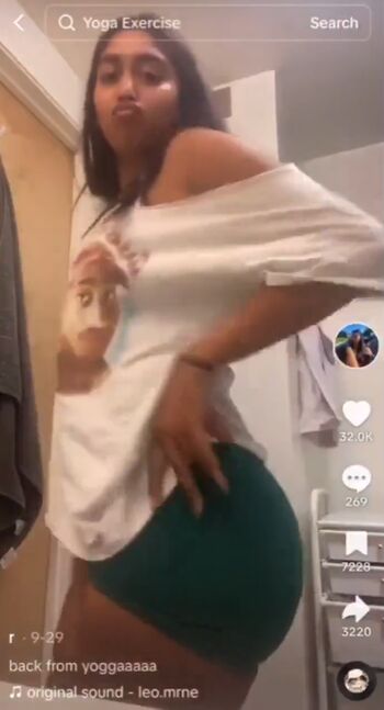 Full leaked Nichameleon / private onlyfans photo