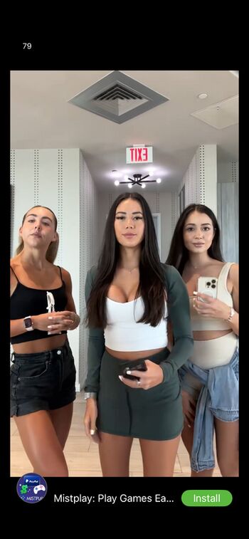Full leaked Vickyhyugaa/ private onlyfans photo