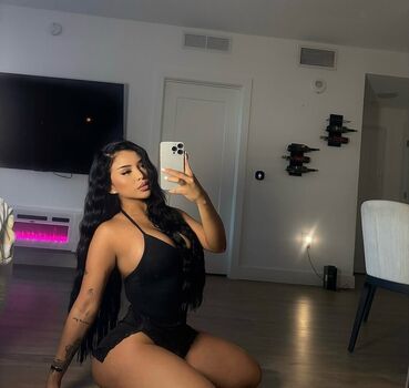 Full leaked Pearl thusi/ private onlyfans photo