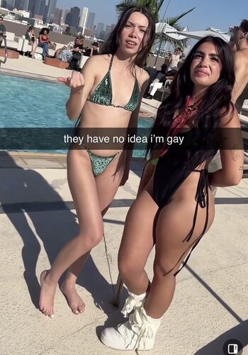 Full leaked Hazelnuut/ private onlyfans photo