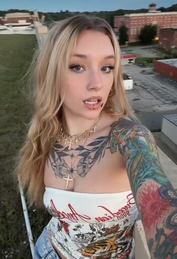 Full leaked Megan skiendiel/ private onlyfans photo