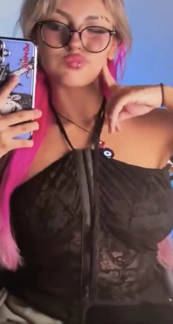 Full leaked Mersweb / private onlyfans photo