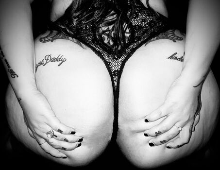 Full leaked Itsvassyaa/ private onlyfans photo