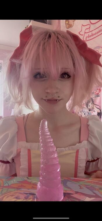 Full leaked Nenechi/ private onlyfans photo