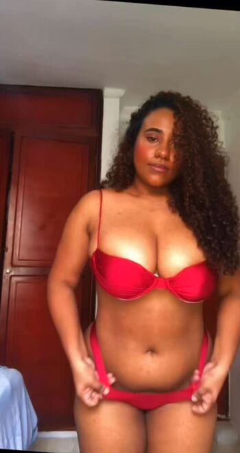 Full leaked Lara wilson/ private onlyfans photo