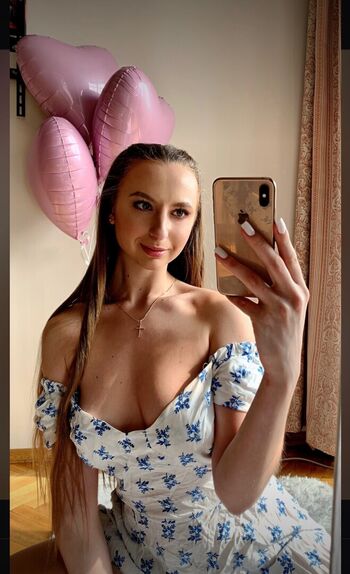 Full leaked Emilie payet/ private onlyfans photo