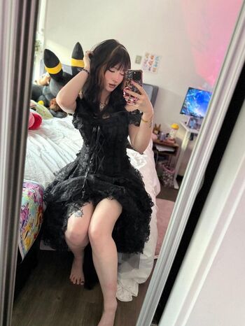 Full leaked Who is this private onlyfans photo