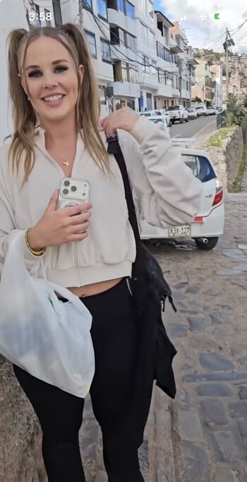 Full leaked Lily rise/ private onlyfans photo