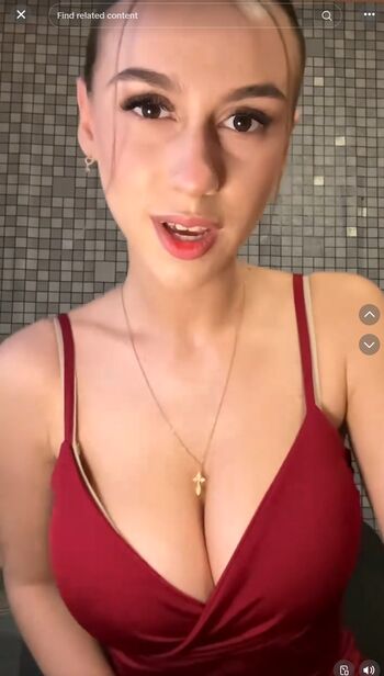 Full leaked Who is this / private onlyfans photo