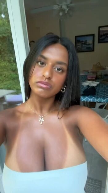 Full leaked Anya truax / private onlyfans photo