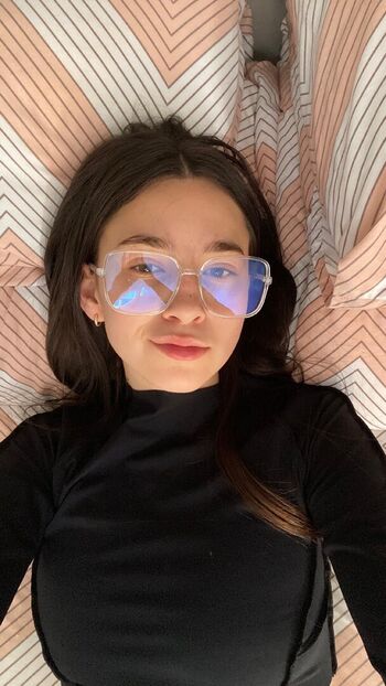 Full leaked Karisha x/ private onlyfans photo