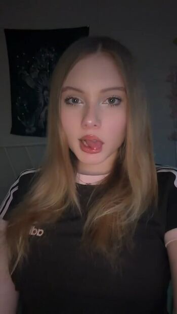 Full leaked Grace mckenna/ private onlyfans photo