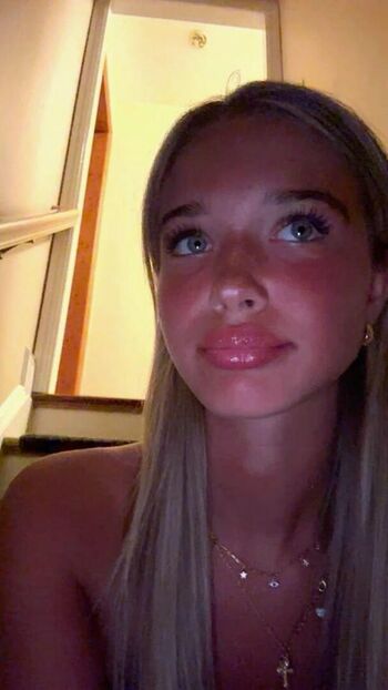 Full leaked Victoria lirell/ private onlyfans photo