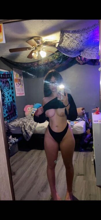 Full leaked Lola vip/ private onlyfans photo