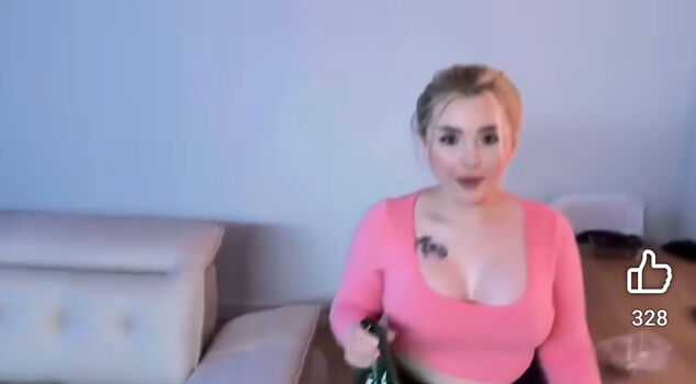 Full leaked Sidney miller/ private onlyfans photo