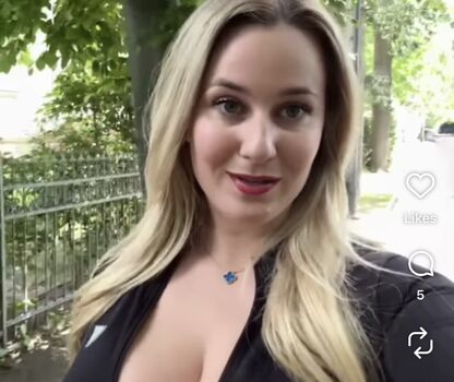 Full leaked Tastethetreacle/ private onlyfans photo