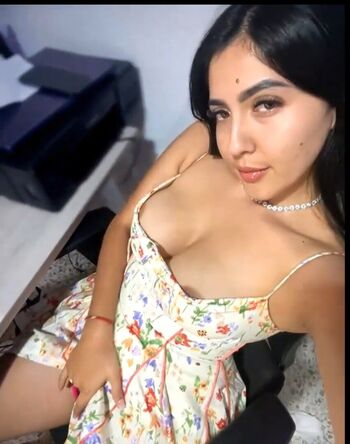 Full leaked Chaarmfeet/ private onlyfans photo