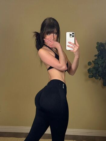 Full leaked Pohuii/ private onlyfans photo