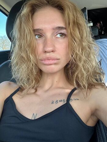 Full leaked Gabrielle soucy/ private onlyfans photo