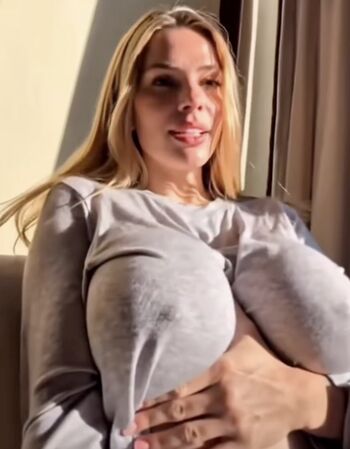 Full leaked Marianahoyosr private onlyfans photo