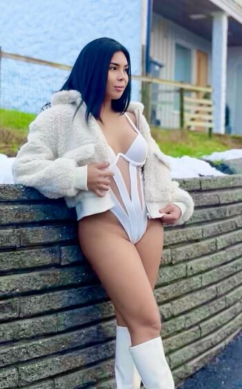 Full leaked Thatiane oliveira/ private onlyfans photo