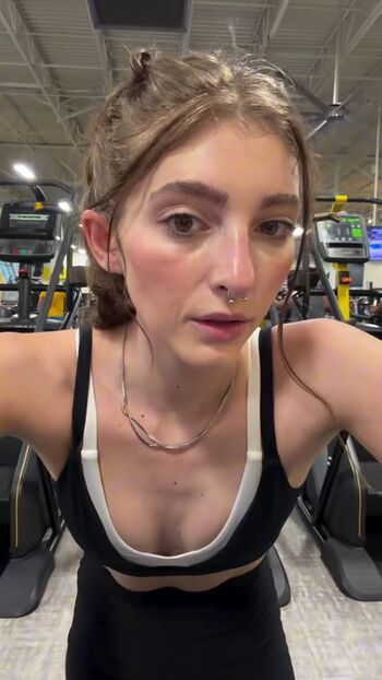 Willow Shields