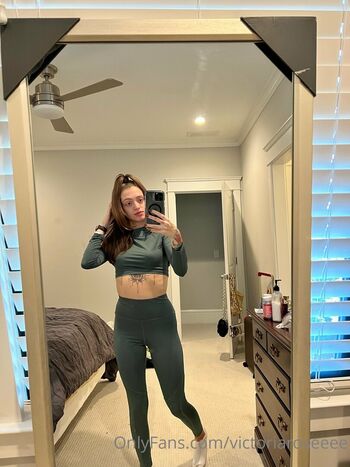 woahhvicky