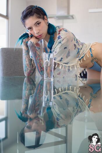 Full leaked Ari wxn/ private onlyfans photo
