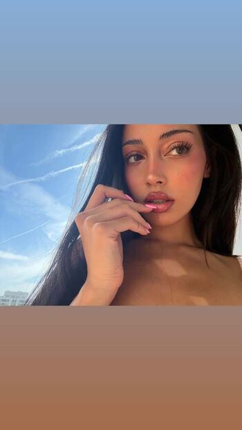 Full leaked Wolfiecindy page private onlyfans photo